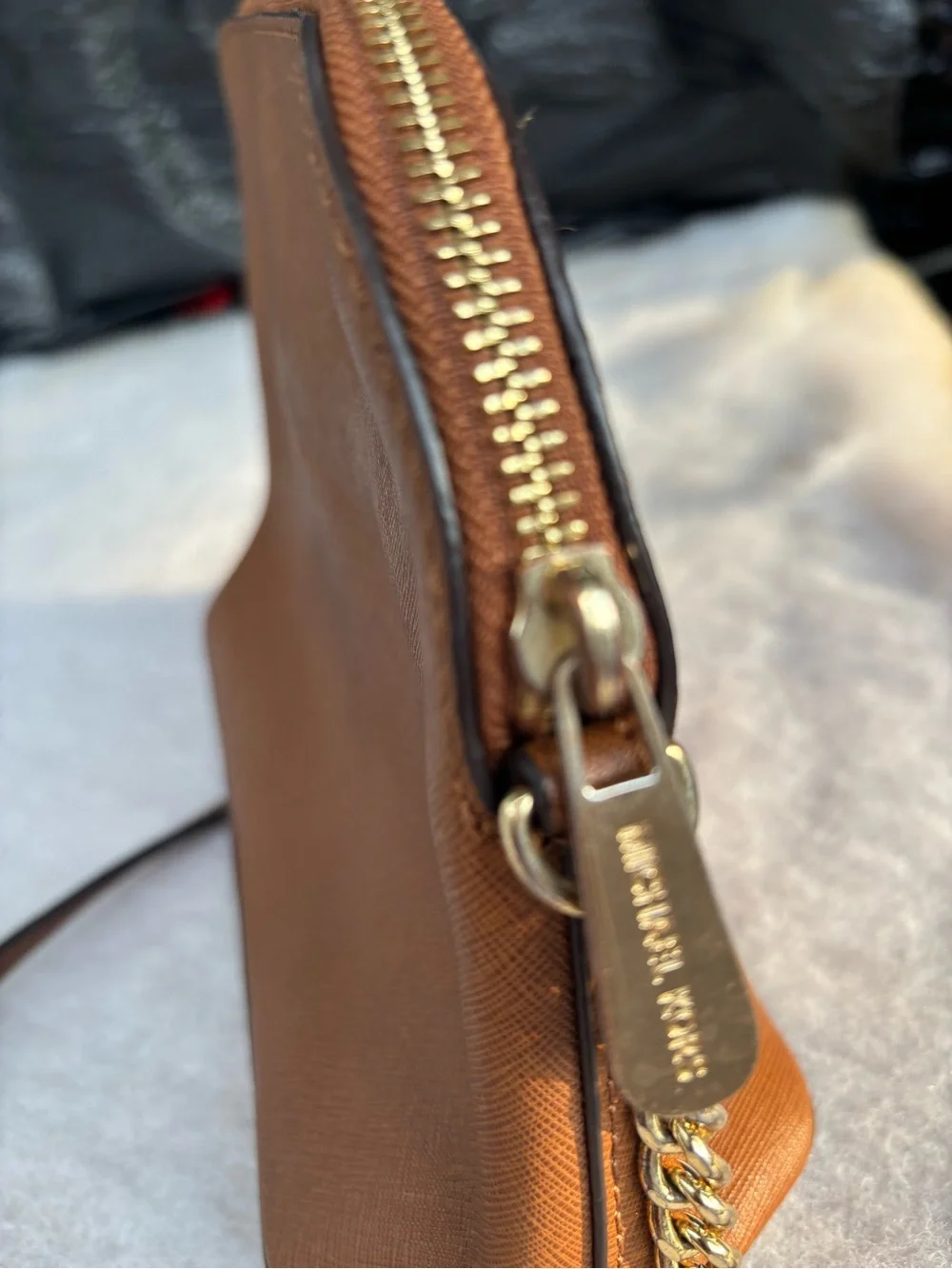 Michael Kors Jet Set Leather Dome Crossbody Bag in Brown with Gold Hardware